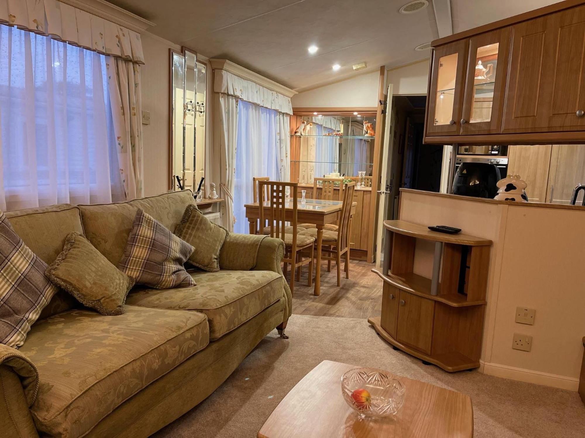 Severnside Boat And Caravan Park Gloucestershire - Caravan 1 Deerhurst المظهر الخارجي الصورة
